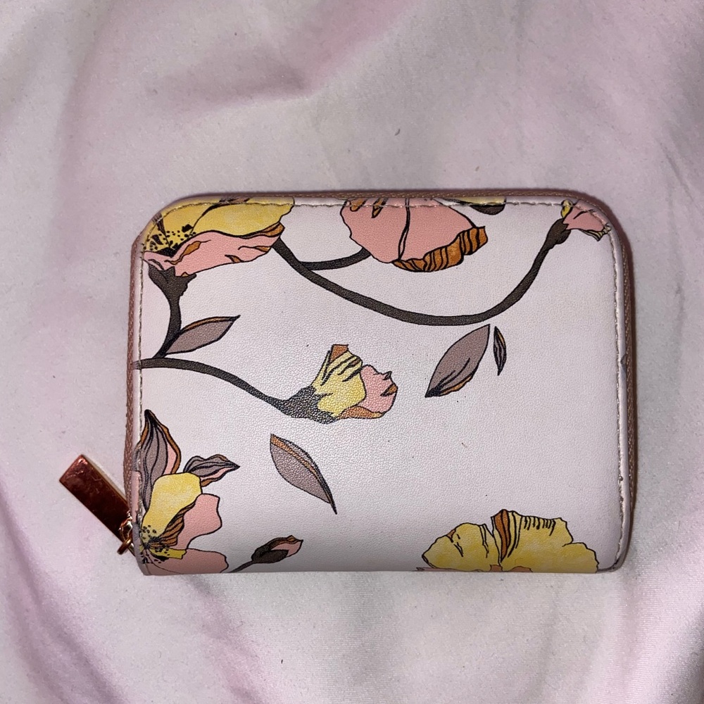 small floral wallet (a new day)